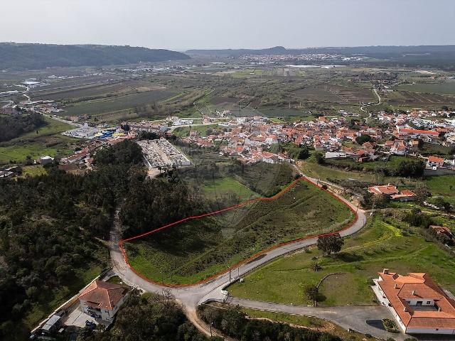 Terreno à venda em Maiorga, Alcobaça RE/MAX Portugal