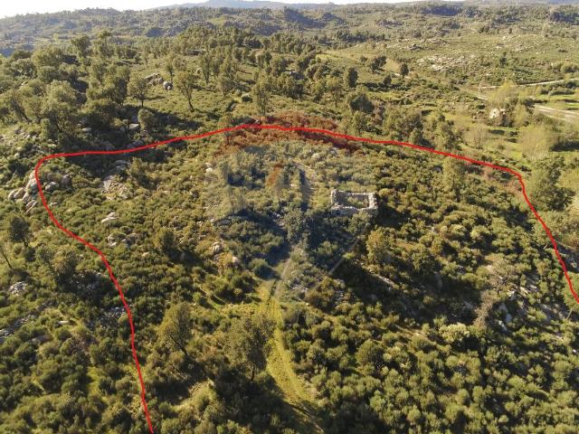 Terreno à venda em Mangualde