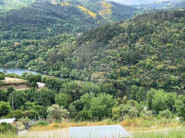 Terreno à venda em Marco de Canaveses