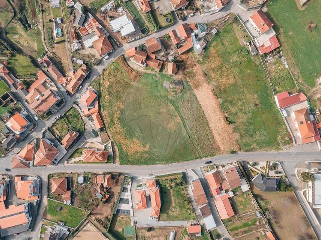 Terreno à venda em Margaride Santa Eulália, Várzea, Lagares, Varziela e Moure, Felgueiras RE/MAX Portugal