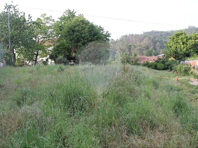 Terreno à venda em Margaride Santa Eulália, Várzea, Lagares, Varziela e Moure, Felgueiras RE/MAX Portugal