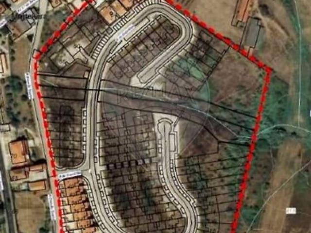 Terreno à venda em Miragaia e Marteleira, Lourinhã RE/MAX Portugal