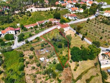 Terreno à venda em Nelas