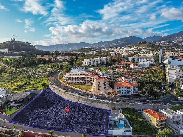 Terreno à venda em São Martinho, Funchal RE/MAX Portugal
