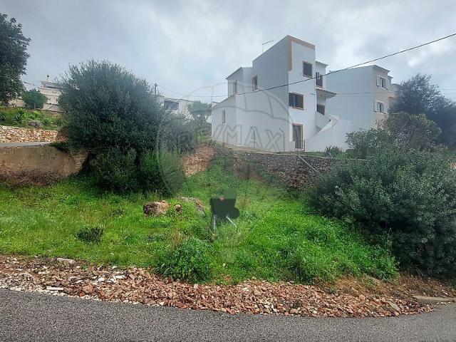 Terreno à venda em São Bartolomeu de Messines, Silves RE/MAX Portugal