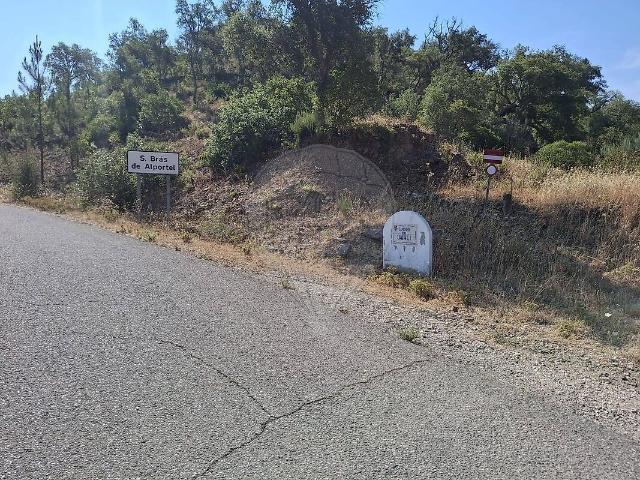 Terreno à venda em São Brás de Alportel, São Brás de Alportel RE/MAX Portugal