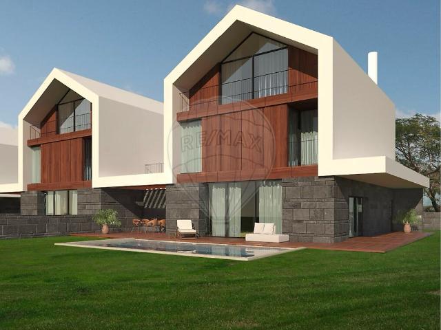 Terreno à venda em São Domingos de Rana, Cascais RE/MAX Portugal