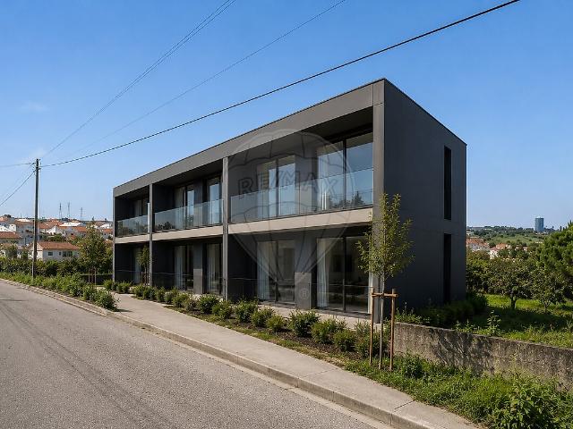 Terreno à venda em São Domingos de Rana, Cascais RE/MAX Portugal