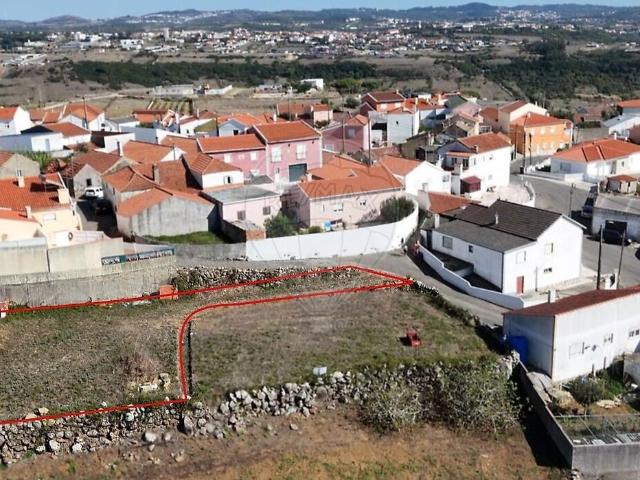 Terreno à venda em São João das Lampas e Terrugem, Sintra RE/MAX Portugal