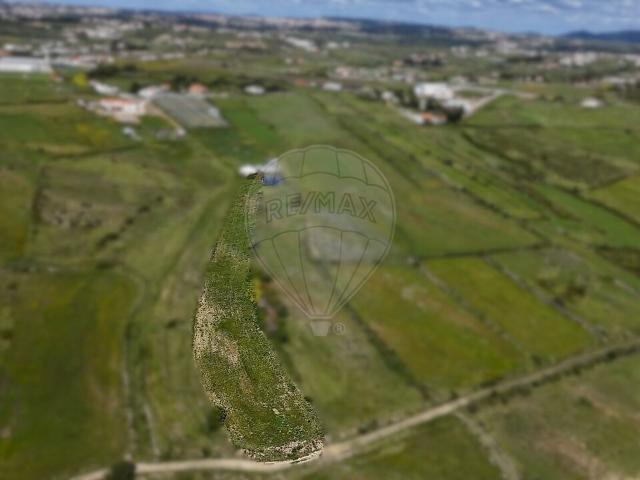 Terreno à venda em São João das Lampas e Terrugem, Sintra RE/MAX Portugal