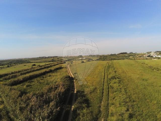 Terreno à venda em São João das Lampas e Terrugem, Sintra RE/MAX Portugal