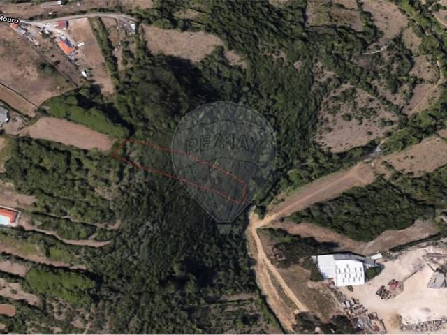 Terreno à venda em São João das Lampas e Terrugem, Sintra RE/MAX Portugal