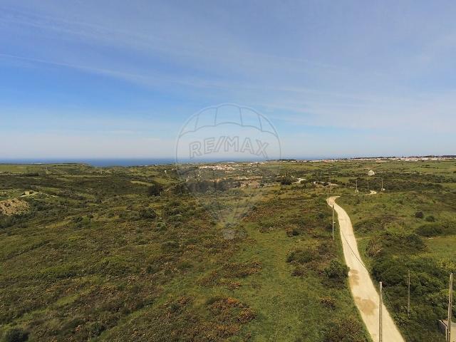Terreno à venda em São João das Lampas e Terrugem, Sintra RE/MAX Portugal