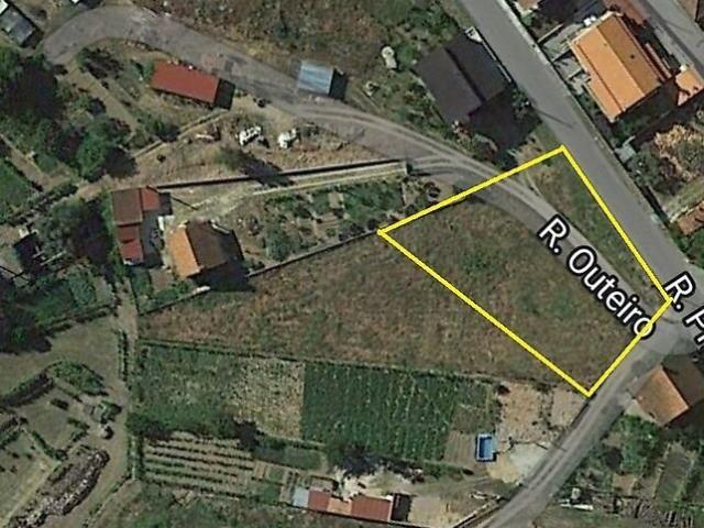 Terreno à venda em São João de Areias, Santa Comba Dão RE/MAX Portugal