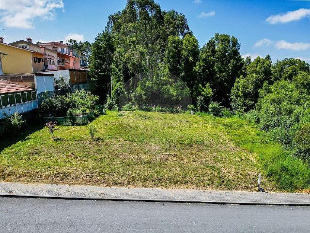 Terreno à venda em São João de Ver, Santa Maria da Feira RE/MAX Portugal