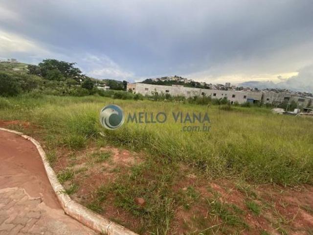Terreno à venda em São Lourenço MG Loteamento Reserva da Serra Federal 380,80 m² de área
