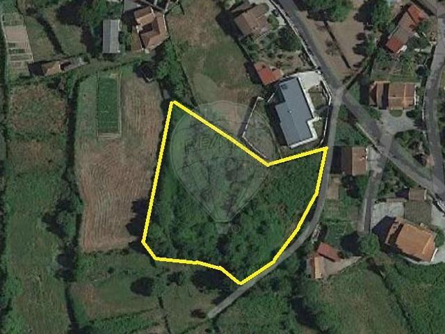 Terreno à venda em São Pedro do Sul