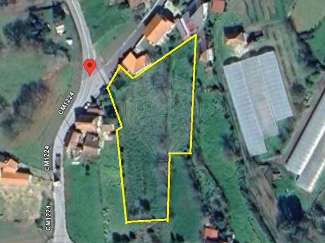 Terreno à venda em São Pedro do Sul