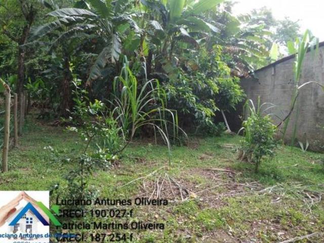 Terreno à venda em São Sebastião com 250m²
