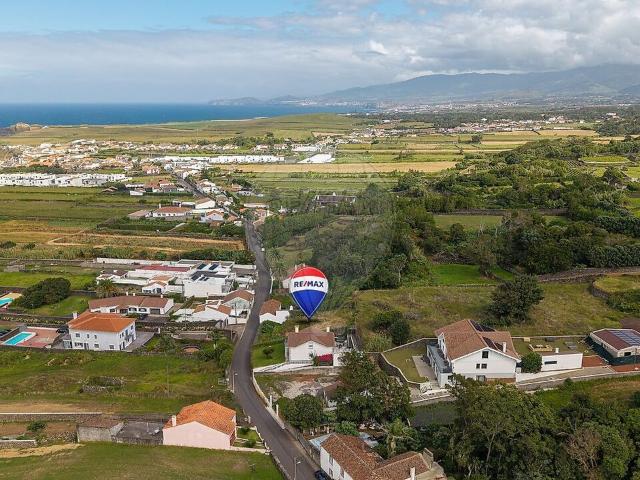 Terreno à venda em São Vicente Ferreira, Ponta Delgada RE/MAX Portugal