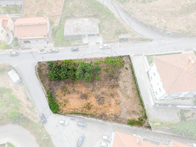 Terreno à venda em Souselo, Cinfães RE/MAX Portugal