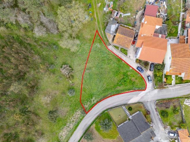Terreno à venda em Soure