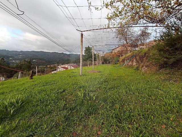 Terreno à venda em Sobradelo da Goma, Póvoa de Lanhoso RE/MAX Portugal