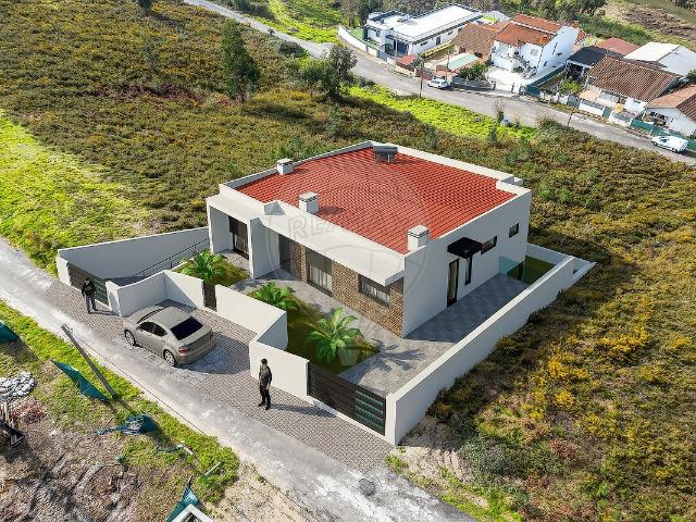 Terreno à venda em Sobreira, Paredes RE/MAX Portugal