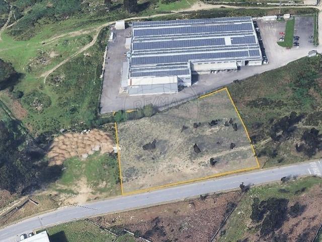 Terreno à venda em Sobreposta, Braga RE/MAX Portugal