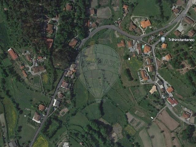 Terreno à venda em Sande, Vilarinho, Barros e Gomide, Vila Verde RE/MAX Portugal