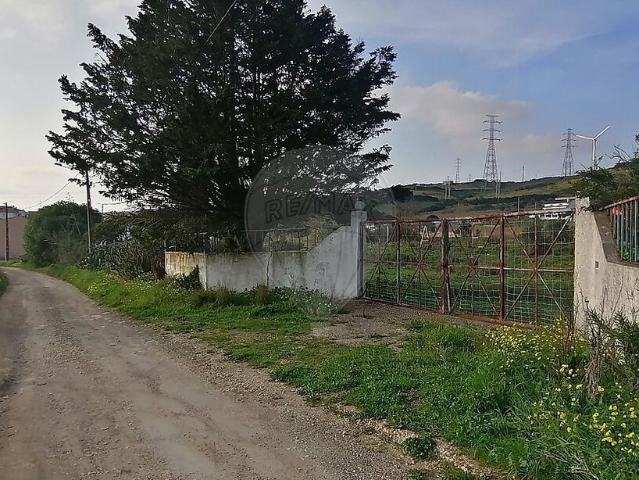 Terreno à venda em Santo Antão e São Julião do Tojal, Loures RE/MAX Portugal