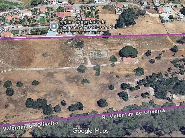Terreno à venda em Santo António da Charneca, Barreiro RE/MAX Portugal