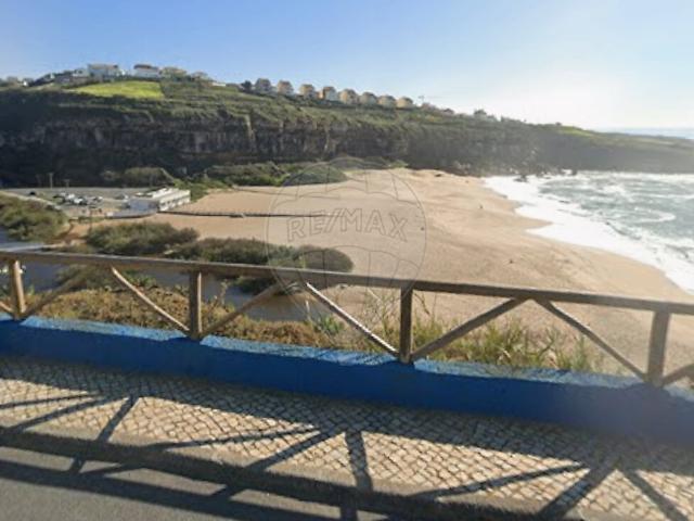 Terreno à venda em Santo Isidoro, Mafra RE/MAX Portugal