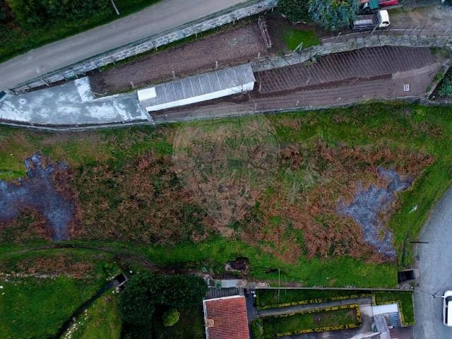 Terreno à venda em Santo Tirso