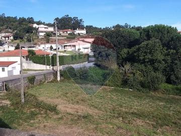 Terreno à venda em Santo Tirso