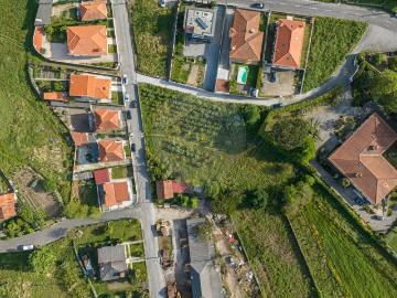 Terreno à venda em Santo Tirso