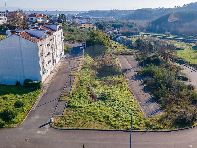 Terreno à venda em Santa Comba Dão e Couto do Mosteiro, Santa Comba Dão RE/MAX Portugal