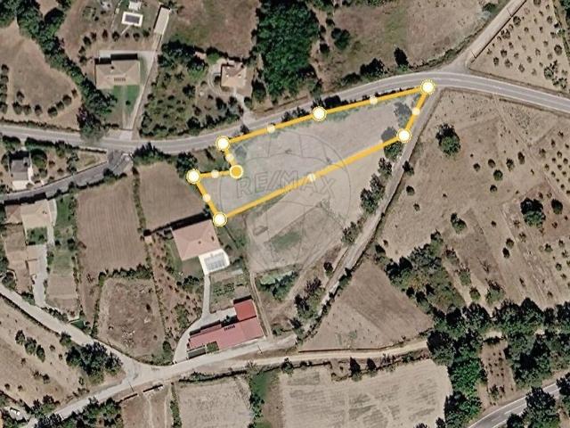 Terreno à venda em Santa Comba de Rossas, Bragança RE/MAX Portugal