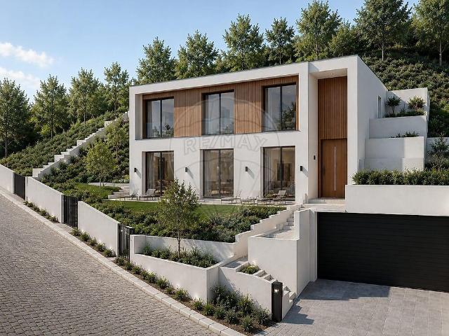 Terreno à venda em Santa Clara e Castelo Viegas, Coimbra RE/MAX Portugal
