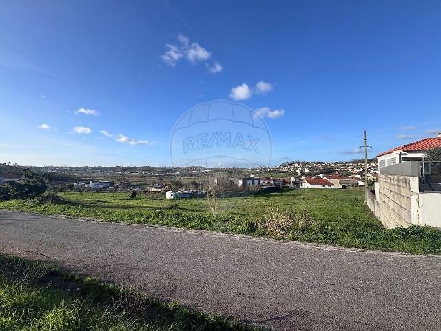Terreno à venda em Santa Eufémia e Boa Vista, Leiria RE/MAX Portugal
