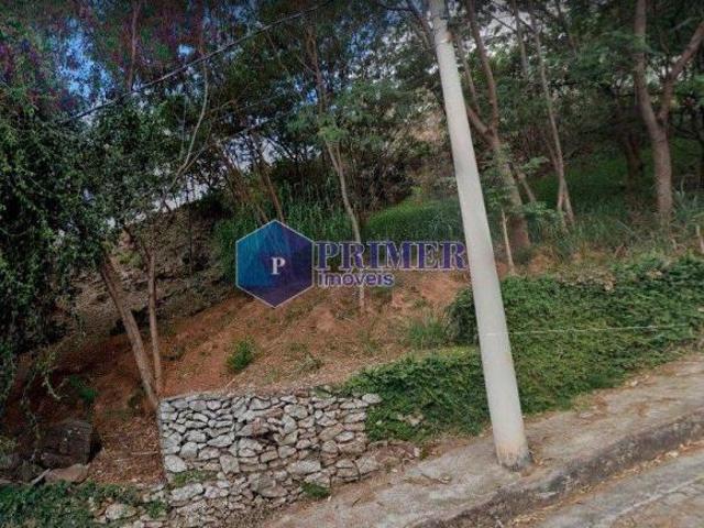 Terreno à venda em Santa Lúcia