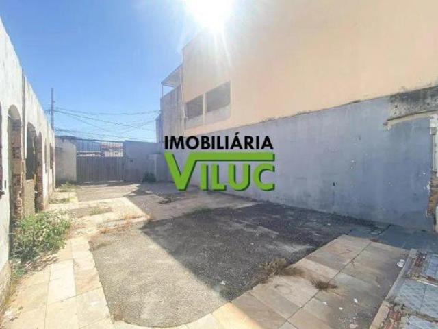 Terreno à venda em Santa Terezinha
