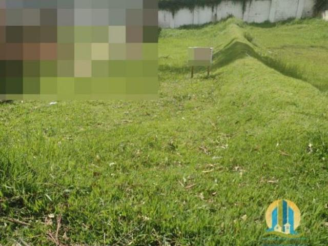 Terreno à Venda em Santana de Parnaíba/SP