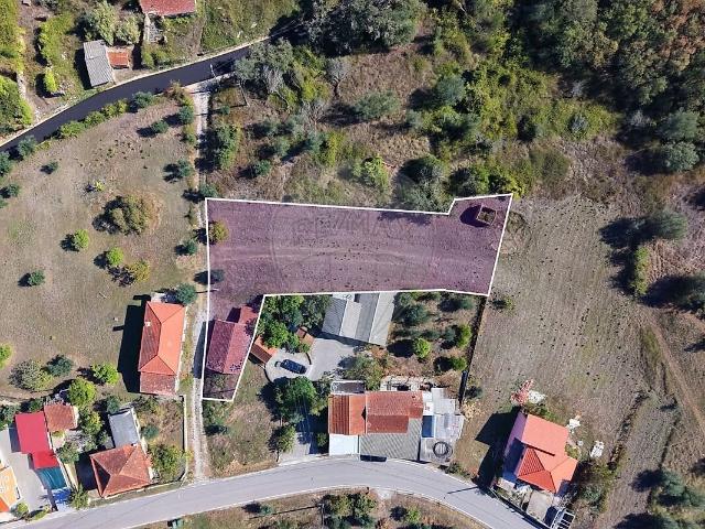 Terreno à venda em Santiago e São Simão de Litém e Albergaria dos Doze, Pombal RE/MAX Portugal