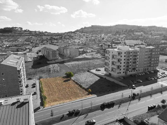 Terreno à venda em Sé, Santa Maria e Meixedo, Bragança RE/MAX Portugal