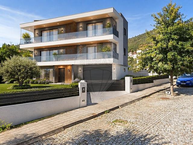 Terreno à venda em Sebolido, Penafiel RE/MAX Portugal