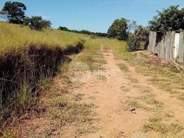Terreno à venda em Serrinha Guaxupé 1000m² por R$80.000