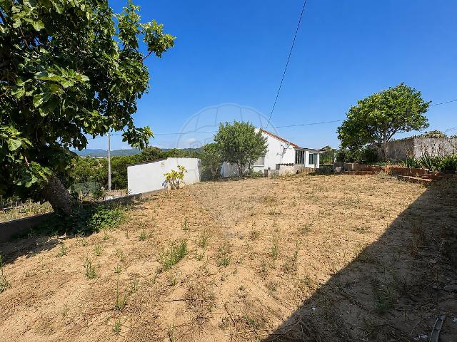 Terreno à venda em Sintra Santa Maria e São Miguel, São Martinho e São Pedro de Penaferrim, Sintra RE/MAX Portugal