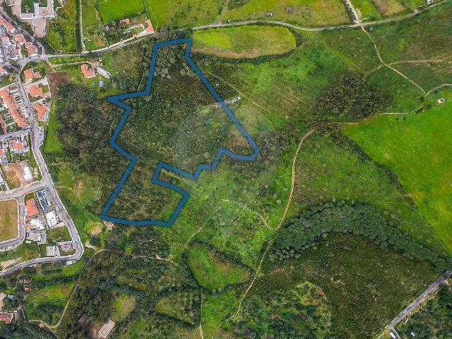 Terreno à venda em Sintra Santa Maria e São Miguel, São Martinho e São Pedro de Penaferrim, Sintra RE/MAX Portugal