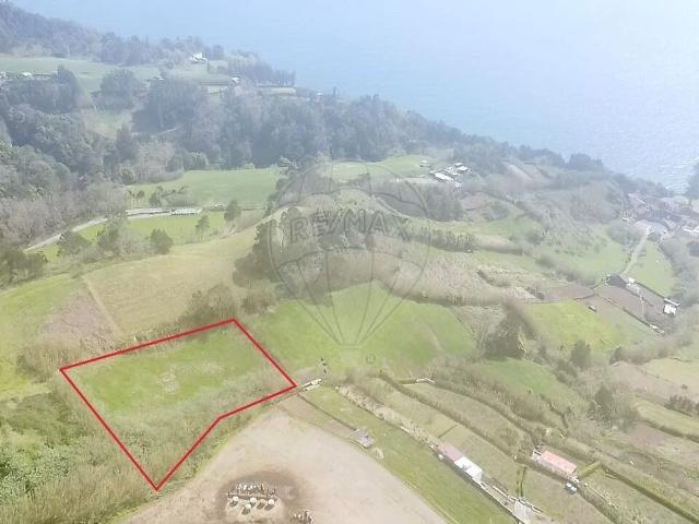 Terreno à venda em Ponta Garça, Vila Franca do Campo RE/MAX Portugal